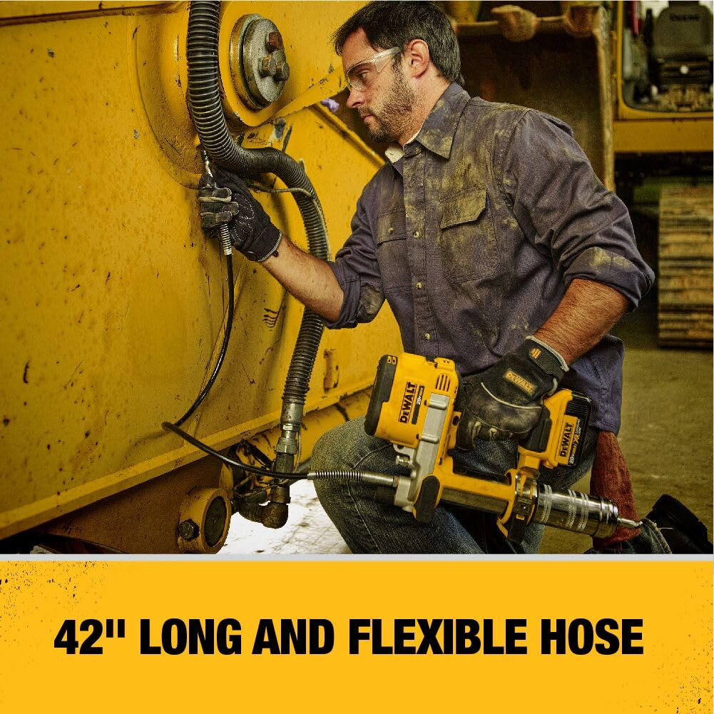 DEWALT 20V MAX Cordless Grease Gun Kit 10,000 PSI DCGG571M1